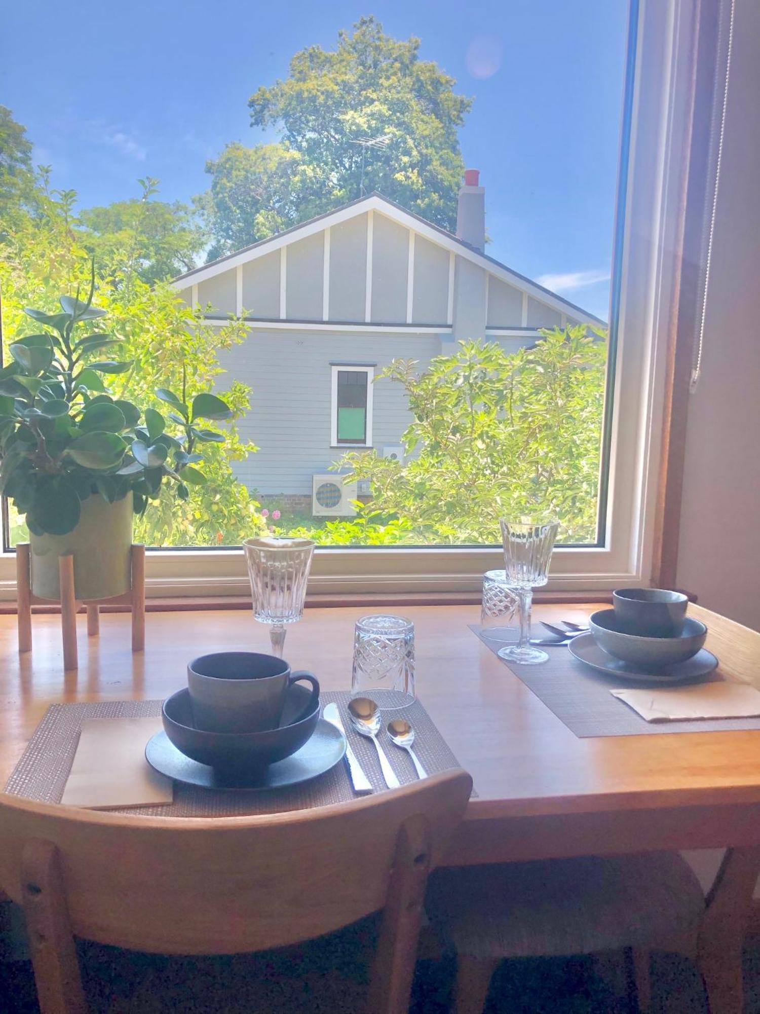 לונסטון Lovely Budget Vegan Homestay מראה חיצוני תמונה